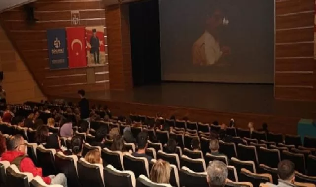 Büyükşehir, Büyük Önder Atatürk’ü özel film gösterisi ile andı