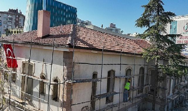 Tarihi hemşirelik binası restorasyonu devam ediyor
